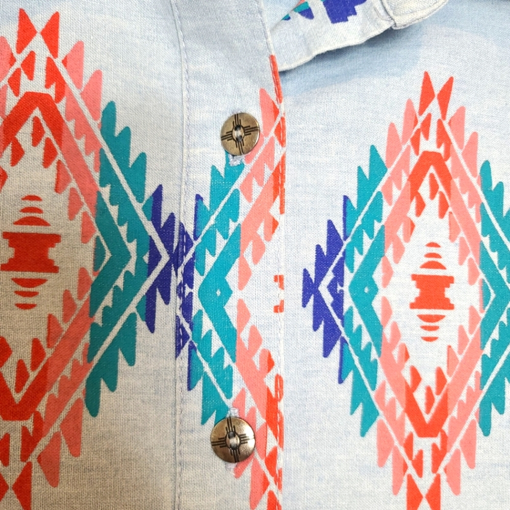 Vintage Denim & Co Southwestern Chambray Button Down Shirt - Picture 6 of 12
